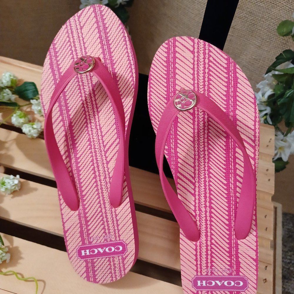 🌸🟠Coach Alessa Thong Sandals🟠🌸 - Picture 1 of 16